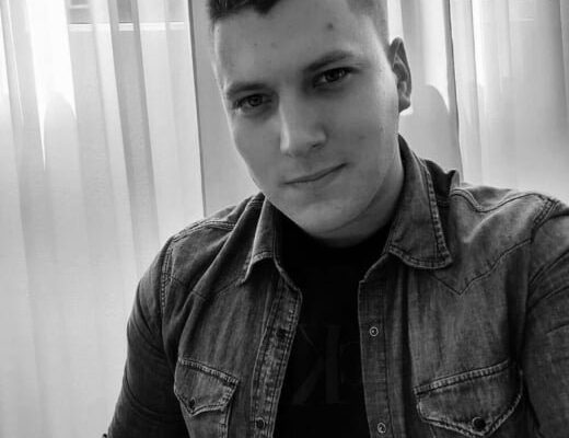 Музикалният свят скърби: Един от най-талантливите млади певци загина в катастрофа 7 672eae6ef73a91a9884e2e4fefd5e75f