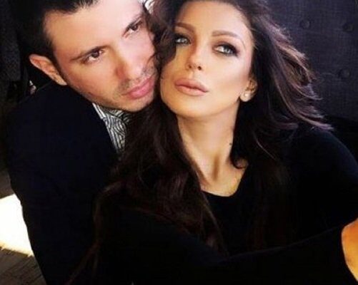 Грозна изневяра! Вижте коя е бившата жена на Елвиса родила едно от децата му, която той изоставя заради Емануела 11 12d0c6c2e09edbc003d67a50fb763ed0