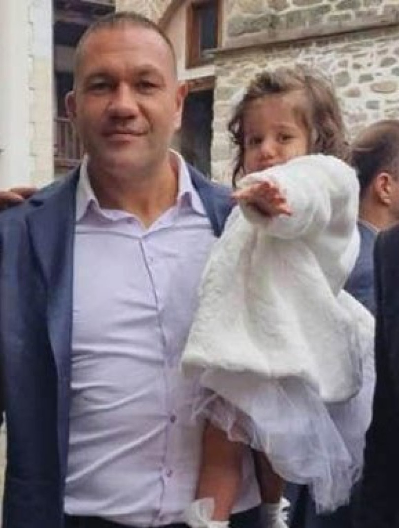 1745840148 746 Ето ги дъщерята и жената на Кубрат Пулев Снимки
