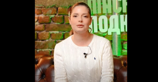 Алекс Сърчаджиева призна в ефир: „Бременна съм!“ – Вижте кой е бъдещият татко! 7 m bc1a03469286fa3e412600b2b17d9345