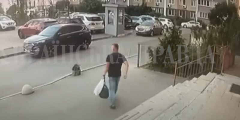 Показен разстрел на високопоставен украински офицер (Ужасяващо видео) 3 517519558 1161264726044808 6979677633958948625 n 1024x604