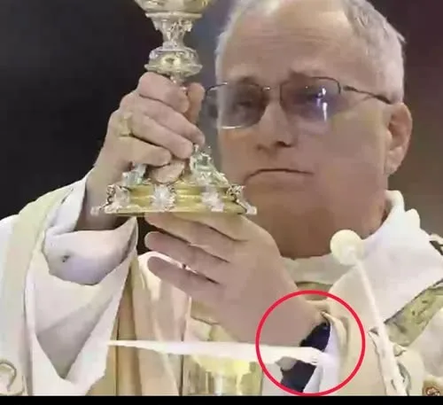 ima na rkata si noviyat papa horata ne