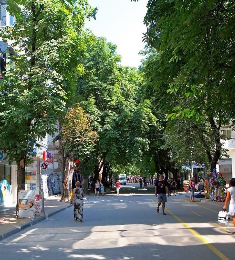 uzhas nash golyam grad e razoren magazini masovo zatvaryat