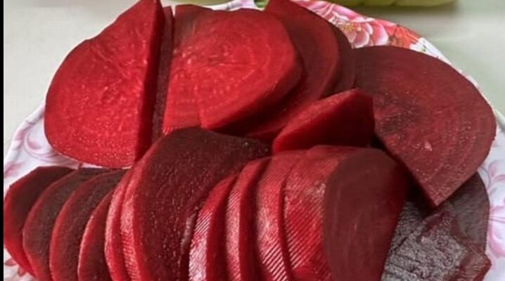 1765875153 ucheni sa ustanovili che konsumacziyata na czveklo vodi do…