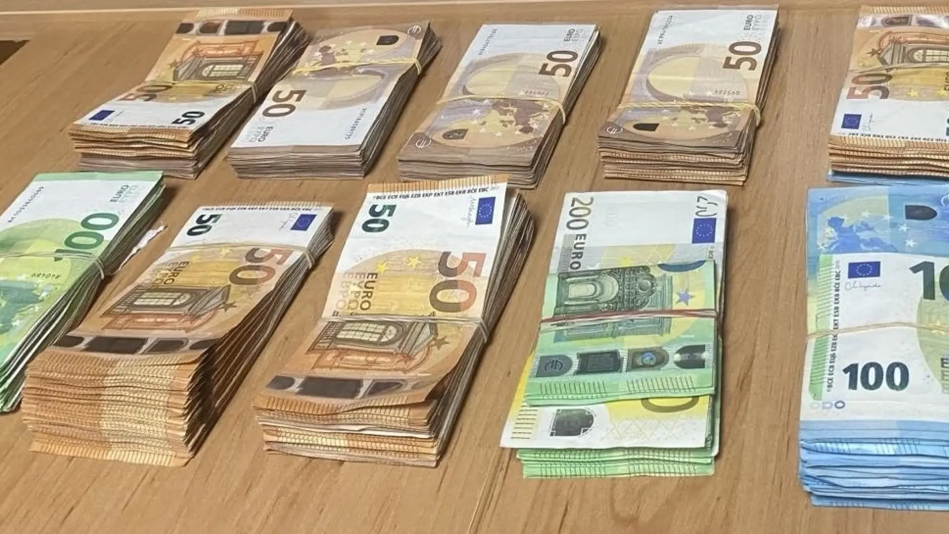 izvnredno da istina e novinata za evroto