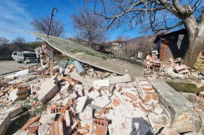 bomba torinoto e zapalil doma na kmeta na bistricza