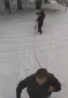 kamera zasnela kak mrtvite rejndzhri pravyat…