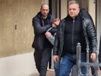 Пълен потрес! Ето кой е бащата, намушкал собствените си деца и майка в София 35 m af42cca504afc227060bd01d07c9d103