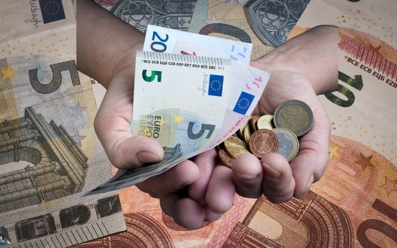 vseki naslednik tryabva da znae zadava se golyama promyana s