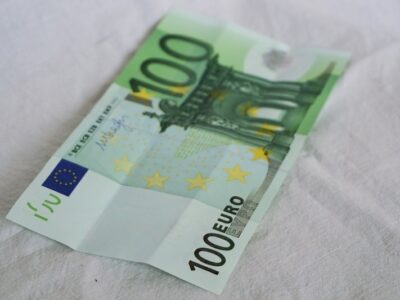 100 evro otgore km pensiyata vmesto…