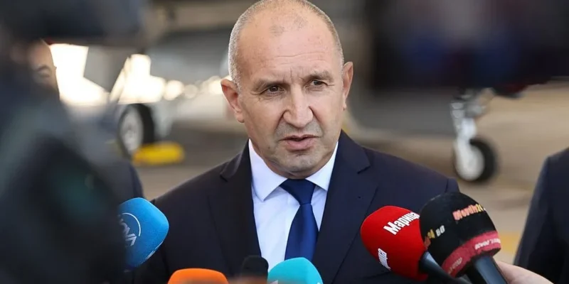 eto koj vliza v partiyata na radev.webp.webp