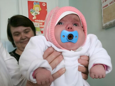 Преди 15 години се роди момиченце, тежащо почти 8 кг - ето как живее и изглежда днес бебето-гигант (СНИМКИ) 14 m 3dae2030afc14051af44d912e22baa62