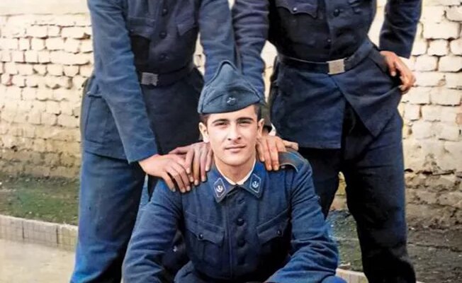 shhe poznaete li koi sa tezi mladezhi dnes te sa