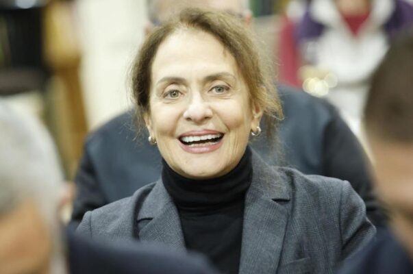 da novinata za nadezhda mihajlova e istina