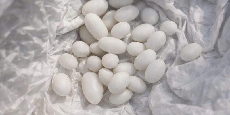 toj tvrdi che sa prosto bonboni no az ne mu