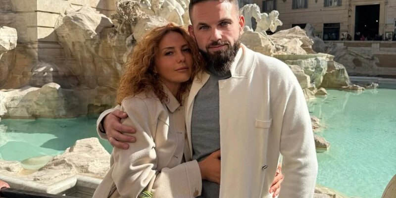 ubiha roman novak i sprugata mu v oae zaradi