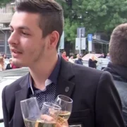 Помните ли абитуриента Павел с обувките Паччоти - ето какво стана с него Снимки 35 1779010008 1200x675.webp.webp