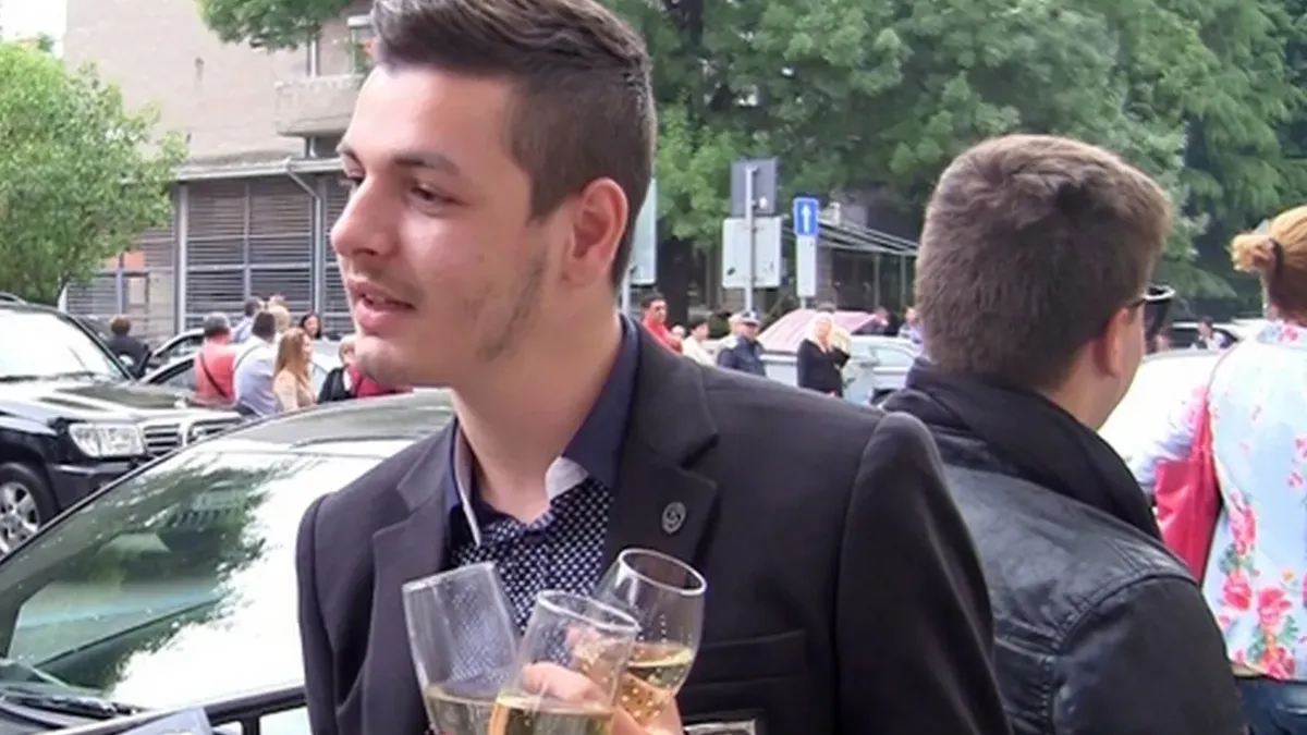 pomnite li abiturienta pavel s obuvkite pachchoti eto kakvo