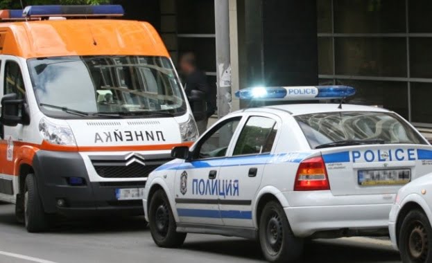 Директно от мястото на касапницата! 55-годишен баща уби двете си деца – на две и пет години 9 f2368904cf931e59c41f77d73a399687