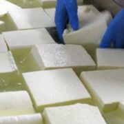 Десетки болни след консумация на сирене .Ето къде се продава 25 1786435980 210 desetki bolni sled konsumacziya na sirene eto kde se prodava