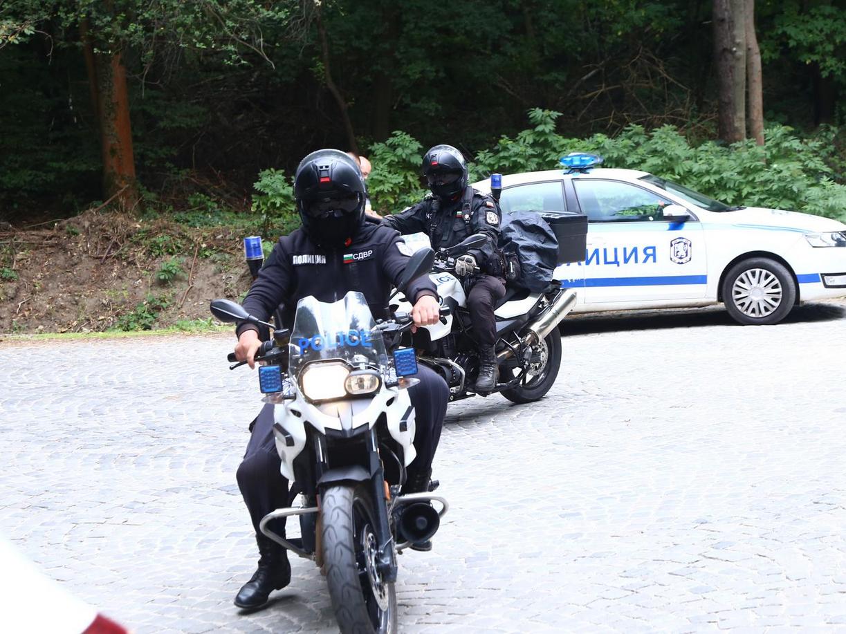 pet kurshuma za stroitel i sprugata mu izmamil desetki s