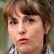 obrat s kolednata dobavka vlastta vze neochakvano reshenie